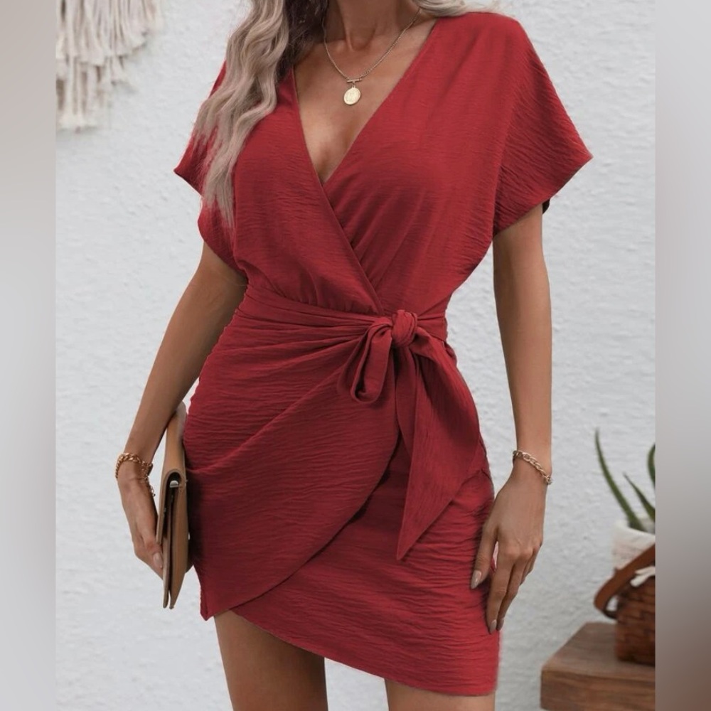 NWOT Red Dolman Sleeve Overlap Collar Wrap Hem Tie Front Dress - Picture 1 of 4